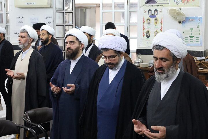 جلسه مبلغین و مبلغات بهشهر