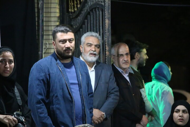 تصاویر/ حضور دانش‌آموزان با نیازهای ویژه در ششمین شب حسینیه "شجره طیبه" در سمنان