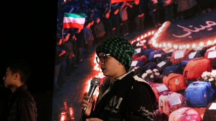 تصاویر/ سوگواره چهلم شهدای دانش آموز مدرسه شجره طیبه میناب در مهدی‌شهر