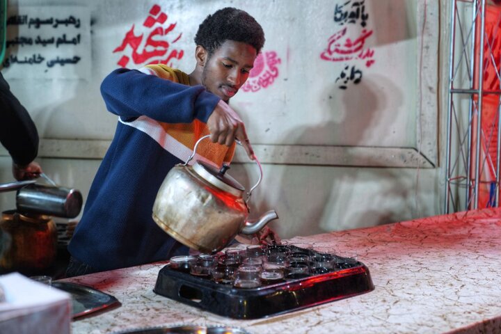تصاویر/ فعالیت موکب حوزه شهید اول در شب ۴۲ جنگ تحمیلی رمضان