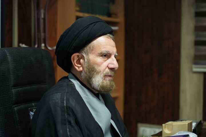 تصاویر/نشست بررسی ماموریت‌های تبلیغی و تبیینی حوزه علمیه لرستان