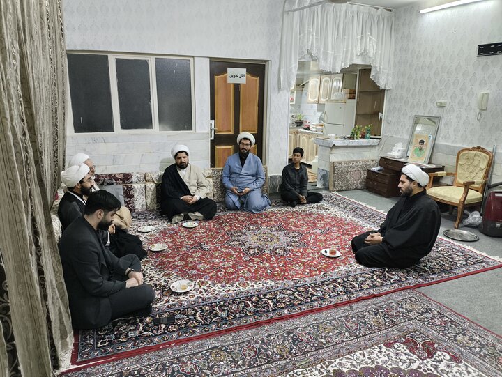 دیدار با خانواده شهید محمد توکلی
