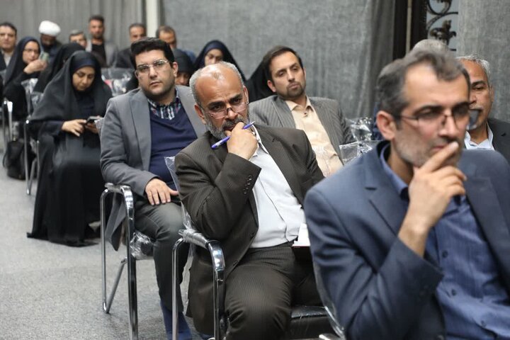 حوزه/ دیدار رئیس ستاد اقامه نماز استان سمنان با نماینده ولی‌فقیه در استان سمنان
