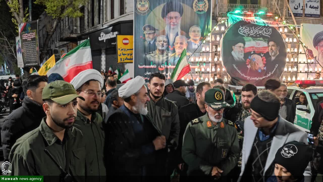 فیلم | حضور فرمانده سپاه عاشورا در تجمع شبانه مردم تبریز