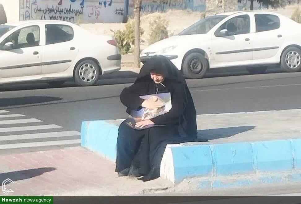 روایتی از یک «لشکر تک‌نفره»؛ وقتی ایمان و بصیرت، مادران را به خیابان می‌آورد