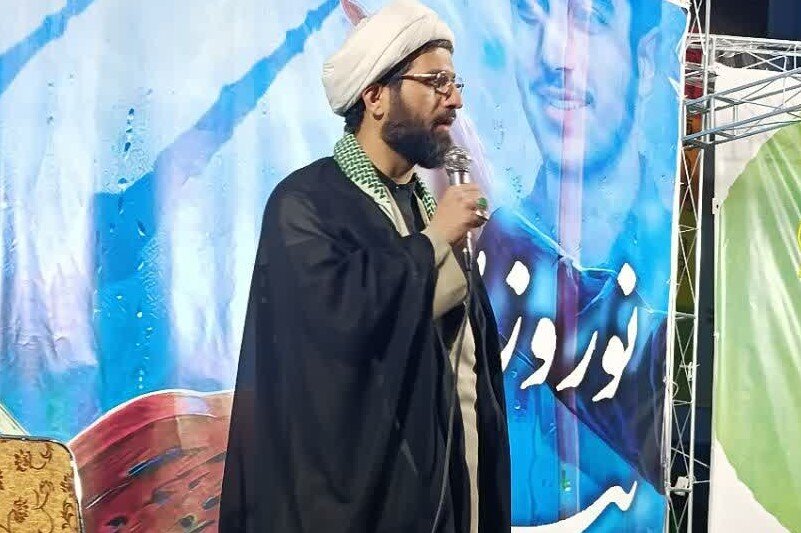 خانواده سالم مومن، زیربنای جامعه اخلاق‌مدار و پایدار است