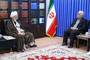 تصاویر / دیدار مدیرکل و معاونین بنیاد مسکن انقلاب اسلامی استان مازندران با نماینده ولی فقیه