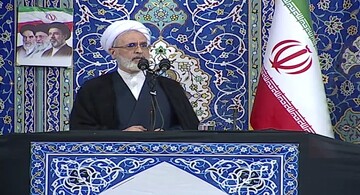 فیلم کامل خطبه‌های نمازجمعه ۱۴ فروردین شهر قم توسط آیت‌الله اعرافی