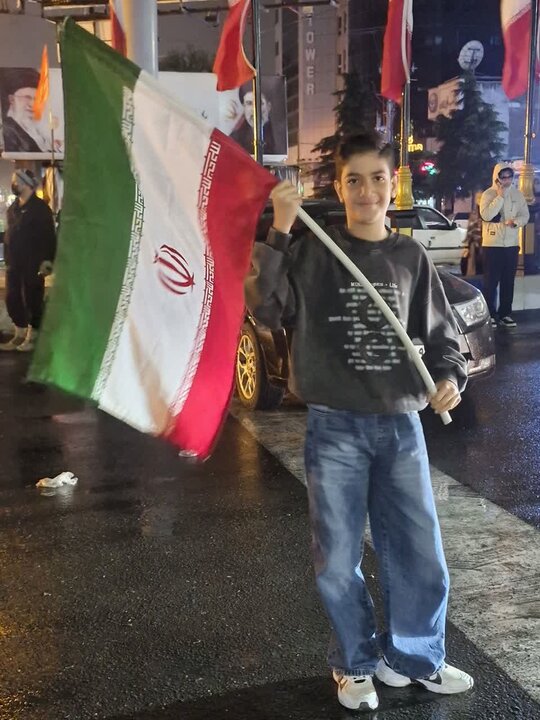 تصاویر / کاروان خودرویی بعد از تجمع مردمی بیست و سوم فروردین