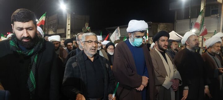 تصاویر / راهپیمایی و تجمع شبانه علما و مردم قهرمان بهشهر