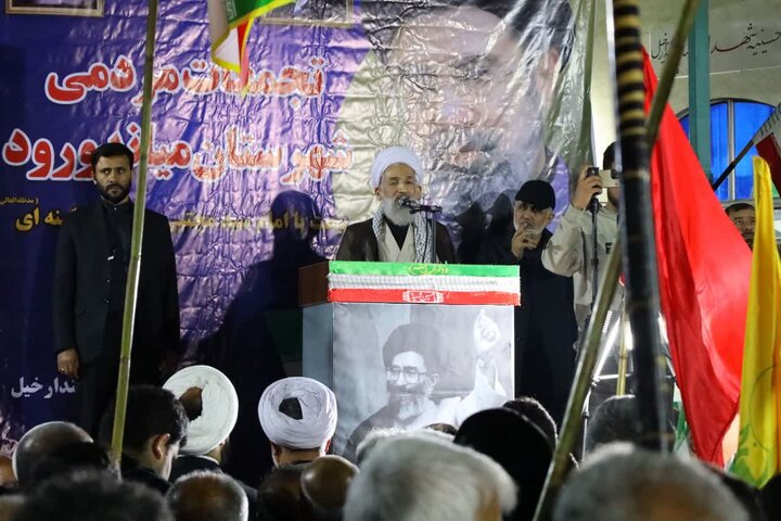 تصاویر/ حضور نماینده ولی فقیه در استان مازندران، در تجمع مردمی روستای  قندارخیل شهر میاندرود