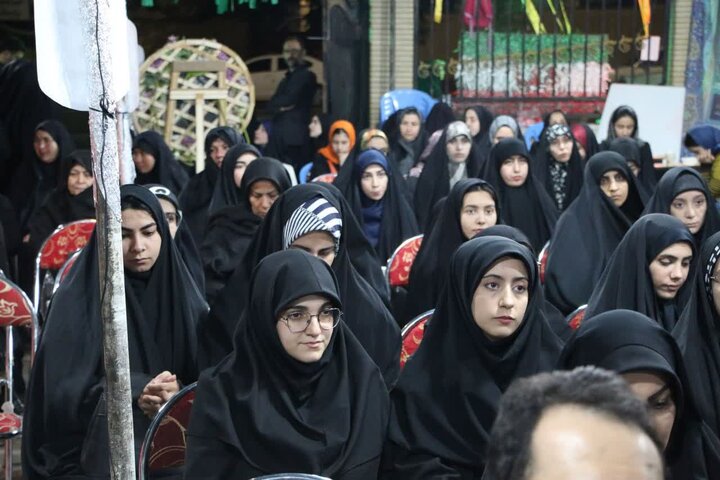 هفتمین شب حسینیه «شجره طیبه» با مشارکت دانشجومعلمان پردیس الزهرا(س)