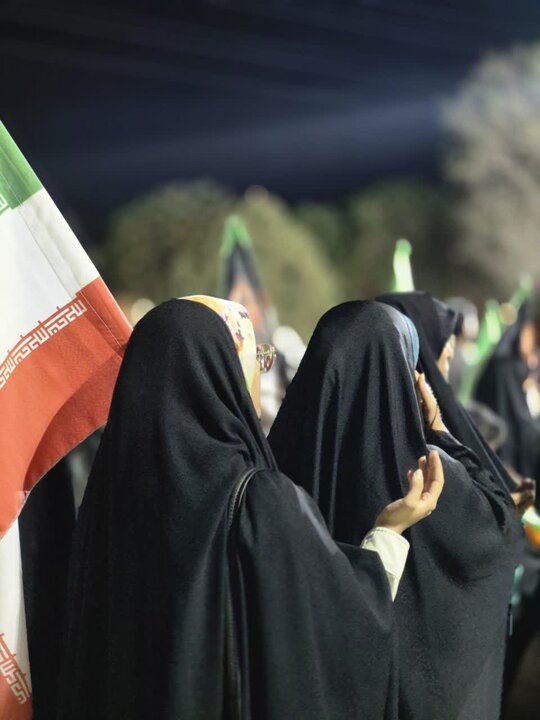 تصاویر/ تاکید برلزوم اتحاد و همدلی در چهل و سومین تجمع مردمی شهرستان کاشان در میدان امام خامنه ای (ره)