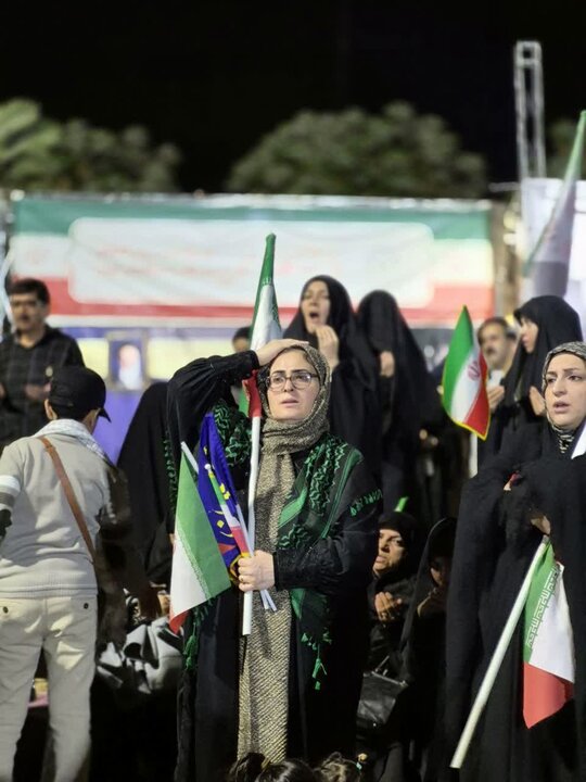 تصاویر/ تاکید برلزوم اتحاد و همدلی در چهل و سومین تجمع مردمی شهرستان کاشان در میدان امام خامنه ای (ره)