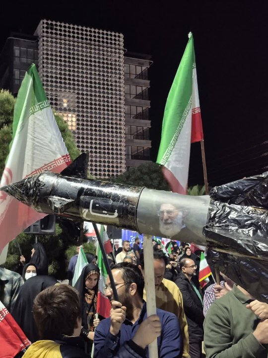 تصاویر/ تاکید برلزوم اتحاد و همدلی در چهل و سومین تجمع مردمی شهرستان کاشان در میدان امام خامنه ای (ره)