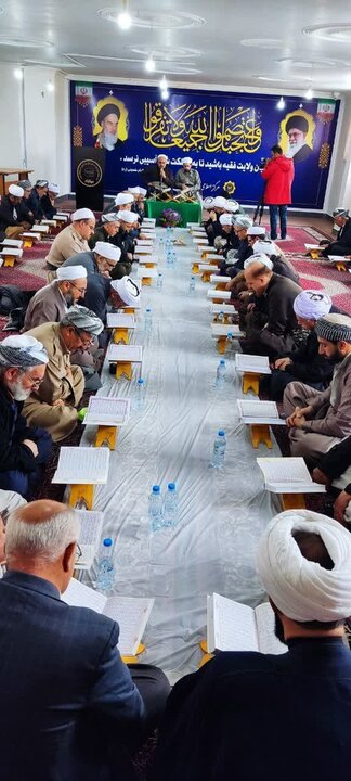 تصاویر/ محفل انس با قرآن کریم به مناسبت شهادت قائد امت و شهدای جنگ رمضان در مهاباد