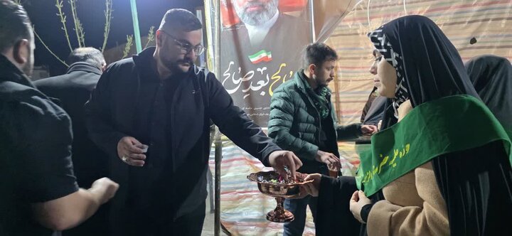 تصاویر/ فعالیت های موکب مدرسه علمیه خواهران ماکو