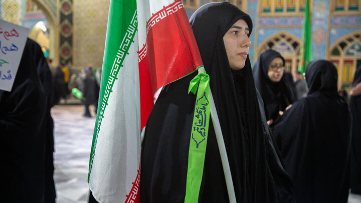 تصاویر/چهل و سومین تجمع مردمی شهرستان آران و بیدگل در نجف ایران