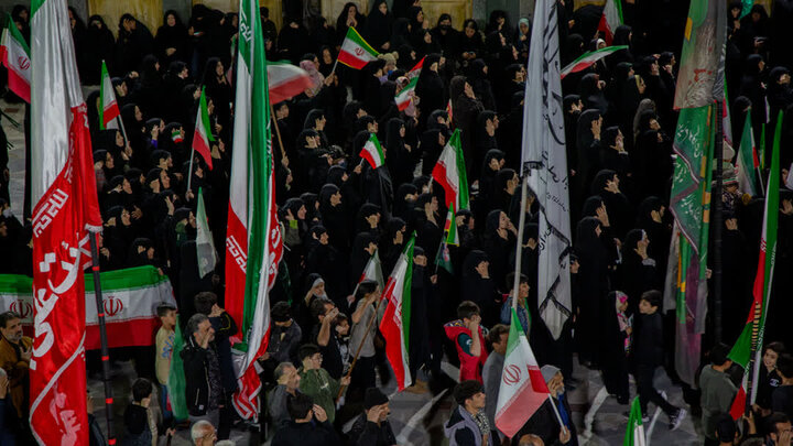 تصاویر/چهل و سومین تجمع مردمی شهرستان آران و بیدگل در نجف ایران
