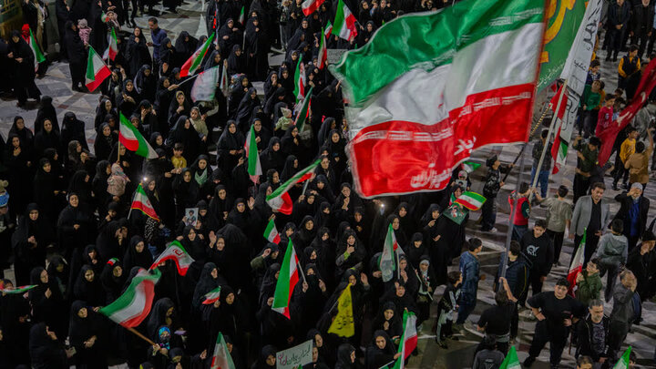 تصاویر/چهل و سومین تجمع مردمی شهرستان آران و بیدگل در نجف ایران