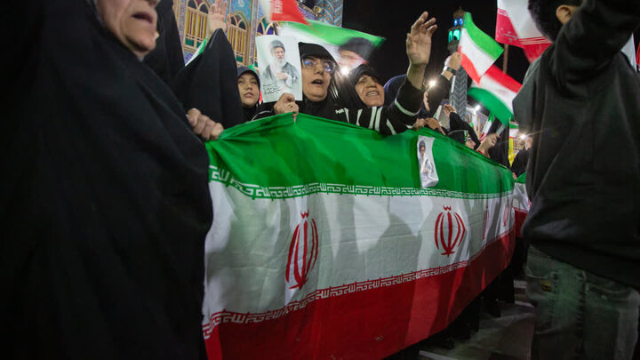 تصاویر/چهل و سومین تجمع مردمی شهرستان آران و بیدگل در نجف ایران