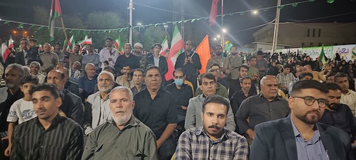 تصاویر/ مردم همیشه در صحنه جای جای استان کرمان پای کار نظام و انقلاب در تجمعات شبانه