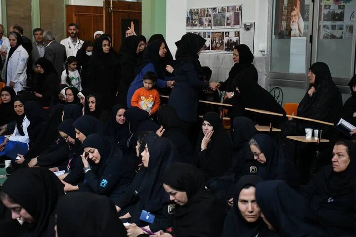 تصاویر/ مراسم گرامیداشت شهدای جنگ تحمیلی در مجتمع بیمارستانی امام خمینی(ره)