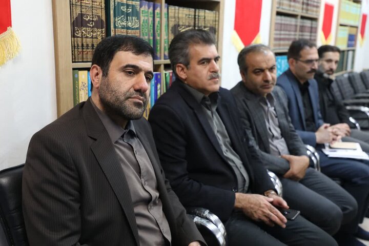 تصاویر/ نماینده ولی‌فقیه در استان سمنان در دیدار با مدیرکل و کارکنان بنیاد مسکن انقلاب اسلامی استان سمنان