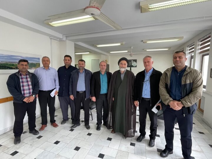 تصاویر/ دیدار امام جمعه نوشهر، با مدیران بنیاد مسکن و اداره گاز شهرستان