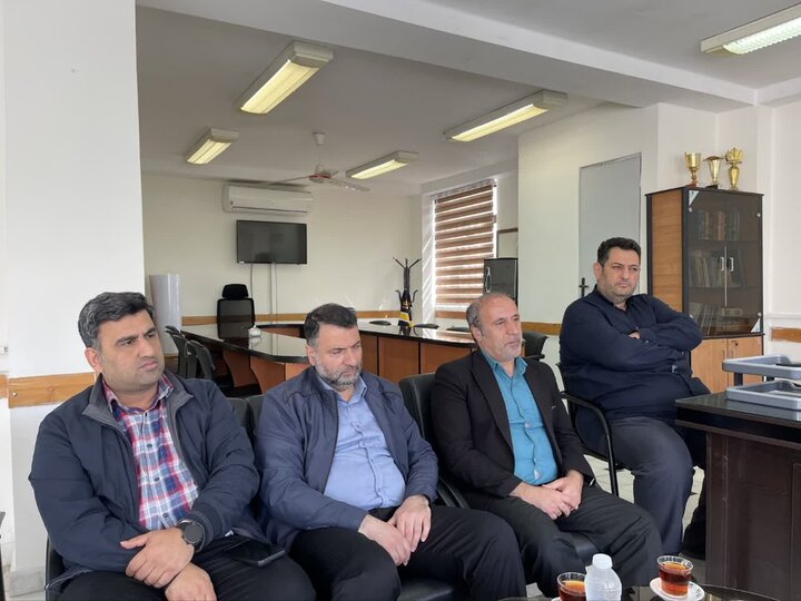 تصاویر/ دیدار امام جمعه نوشهر، با مدیران بنیاد مسکن و اداره گاز شهرستان