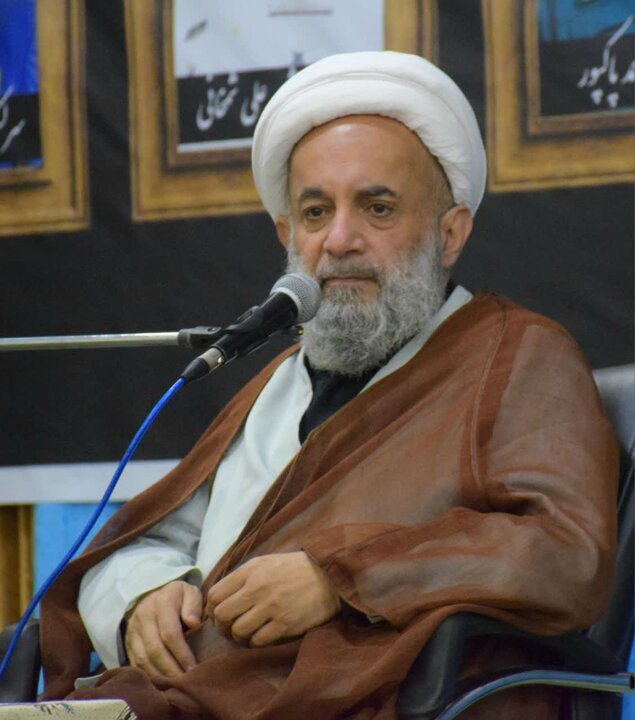 تصاویر / برگزاری درس اخلاق حجت الاسلام و المسلمین روحانی، امام جمعه بابل در مدرسه علمیه خاتم الانبیاء (ص)