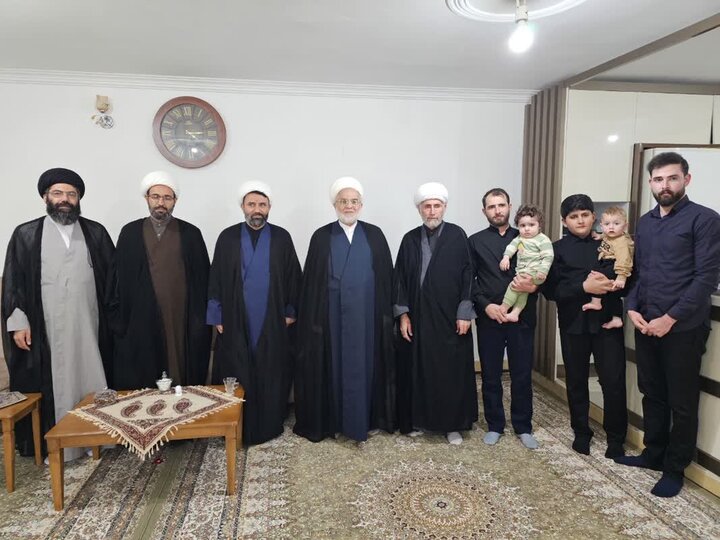 تصاویر/ دیدار نماینده ولی فقیه از روحانیون شهرستان قروه