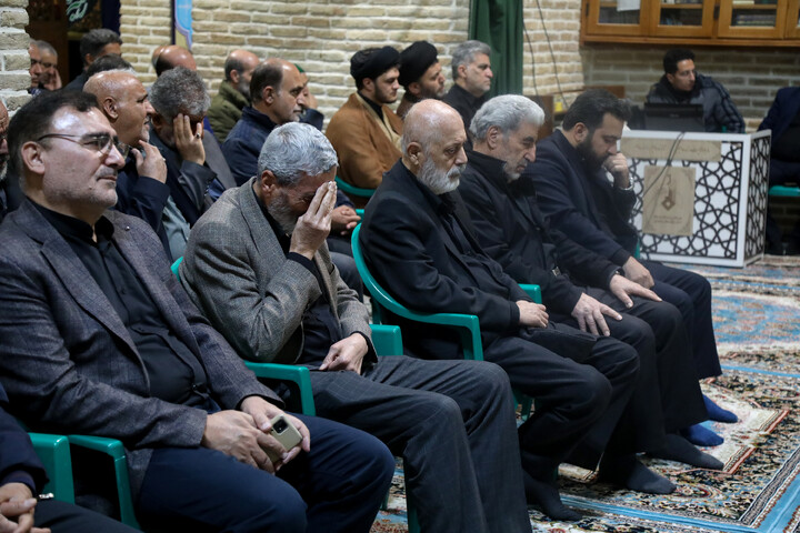 مراسم چهلم شهید «اردشیر رئیسی دهکردی» در مسجد جامع شهرکرد