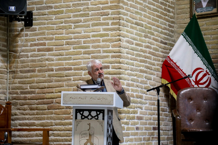 مراسم چهلم شهید «اردشیر رئیسی دهکردی» در مسجد جامع شهرکرد