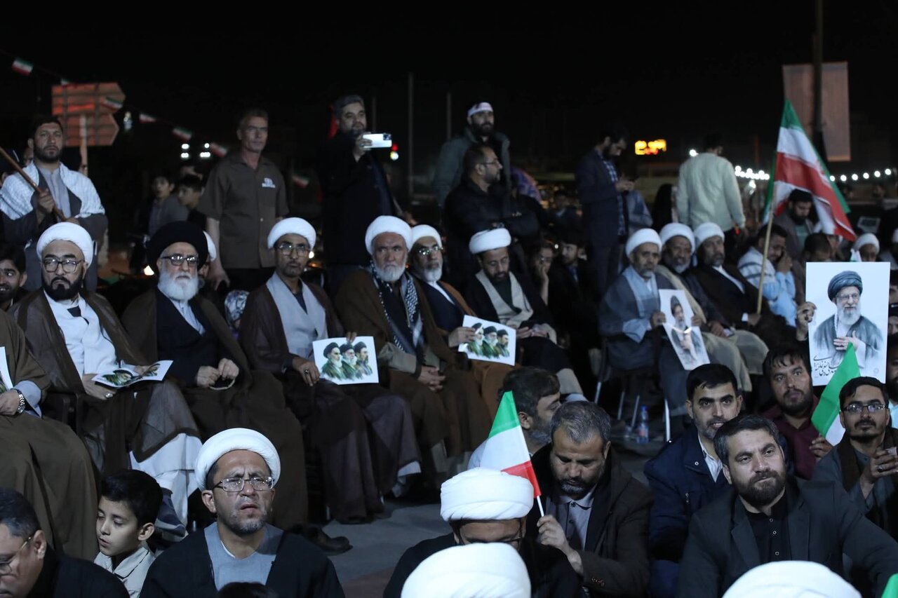 جامعه پاکستانی های مقیم با رهبر انقلاب تجدید بیعت کردند