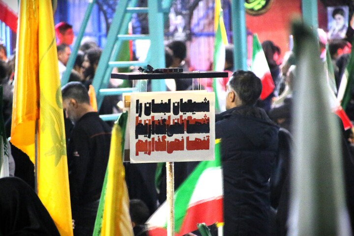 تصاویر/حضور کرمانی ها در شب چهل و چهارم از جنگ رمضان