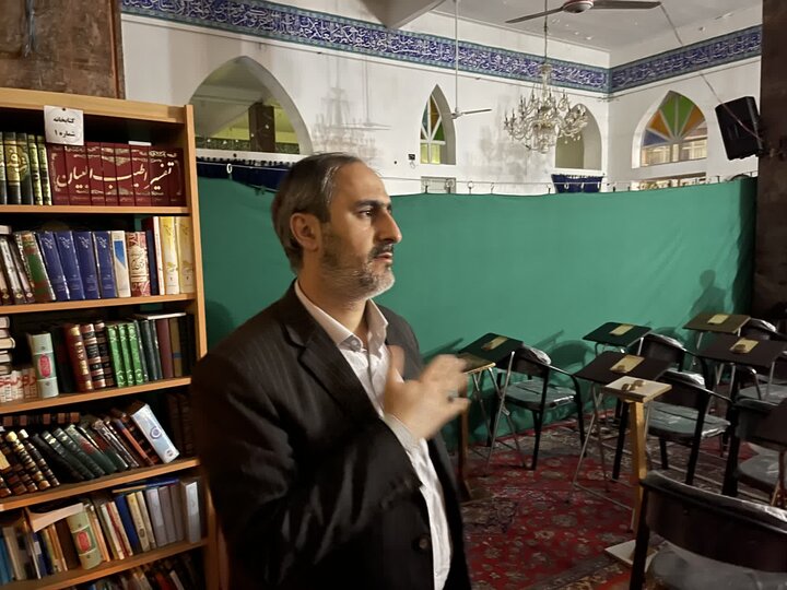 تصاویر/ برگزاری مراسم عزاداری شهادت امام صادق (ع) در مسجد جامع نوشهر، با حضور حجت الاسلام و المسلمین حسینی امام جمعه شهر