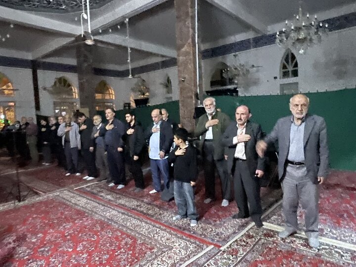 تصاویر/ برگزاری مراسم عزاداری شهادت امام صادق (ع) در مسجد جامع نوشهر، با حضور حجت الاسلام و المسلمین حسینی امام جمعه شهر