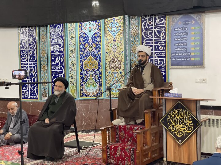 تصاویر/ برگزاری مراسم عزاداری شهادت امام صادق (ع) در مسجد جامع نوشهر، با حضور حجت الاسلام و المسلمین حسینی امام جمعه شهر
