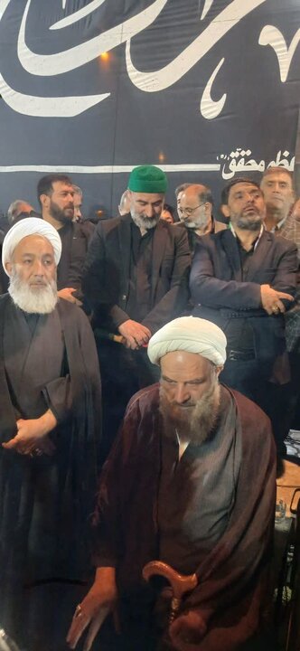 تصاویر | چهل و چهارمین تجمع شبانه مردمی آران وبیدگل درمیدان سردار سلیمانی