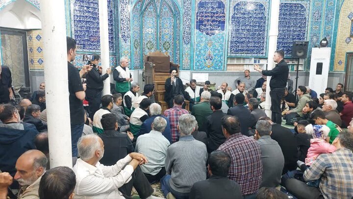 تصاویر/ حضور نماینده ولی‌فقیه درکاشان عزداری امام صادق (ع) واجتماع مردمی دانشگاه علوم پزشکی وجهاد