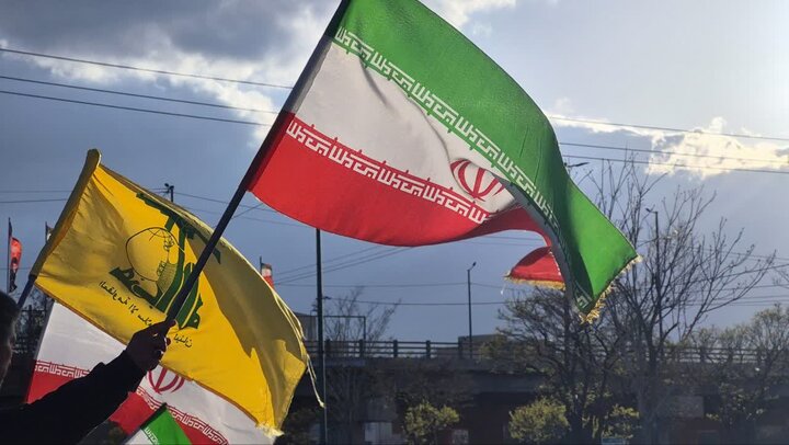 تصاویر/هشتمین روز از اجتماع پرچم گردانی به نیابت از شهید حسین امیدوار در اراک