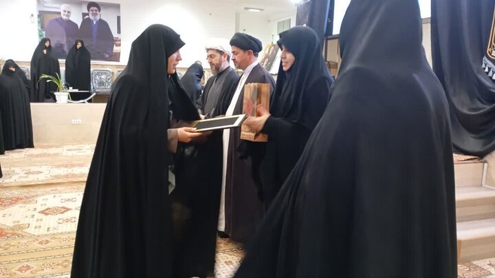 تصاویر/ مراسم شهادت حضرت امام جعفرصادق علیه السلام در مدرسه ریحانه الرسول سلام الله علیها ارومیه