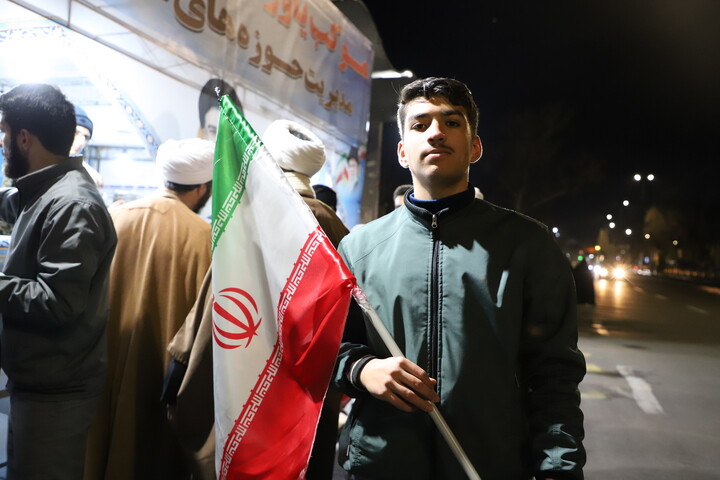 تصاویر/ برپایی موکب «قائد امت» توسط طلاب و اساتید مدرسه علمیه حضرت ولیعصر(عج)تبریز