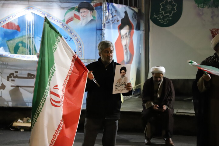 تصاویر/ برپایی موکب «قائد امت» توسط طلاب و اساتید مدرسه علمیه حضرت ولیعصر(عج)تبریز