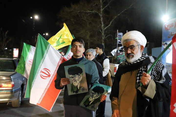 تصاویر/ برپایی موکب «قائد امت» توسط طلاب و اساتید مدرسه علمیه حضرت ولیعصر(عج)تبریز