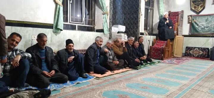 تصاویر/ فعالیت جهاد تبیین و تبلیغ اساتید مدرسه علمیه تکاب