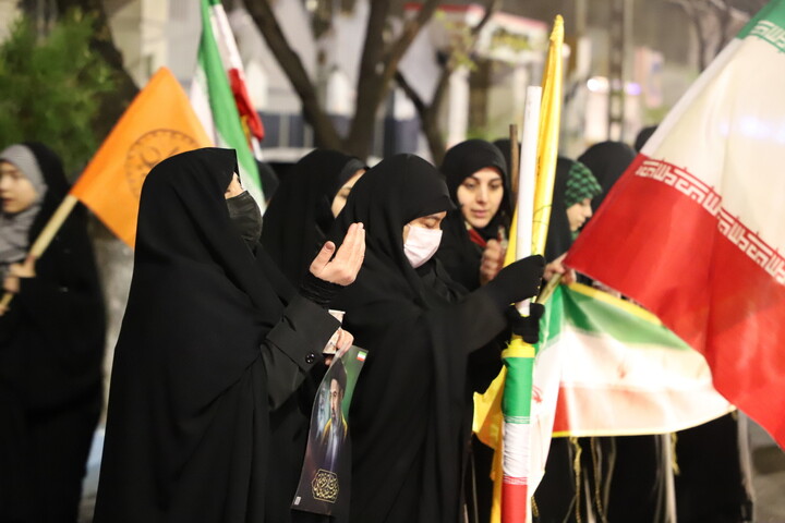 تصاویر/ برپایی موکب «قائد امت» توسط طلاب و اساتید حوزه علمیه خواهران استان آذربایجان شرقی