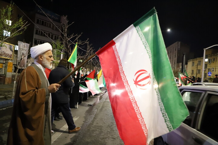 تصاویر/ برپایی موکب «قائد امت» توسط طلاب و اساتید حوزه علمیه خواهران استان آذربایجان شرقی