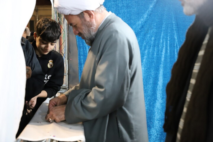 تصاویر/ برپایی موکب «قائد امت» توسط طلاب و اساتید حوزه علمیه استان آذربایجان شرقی